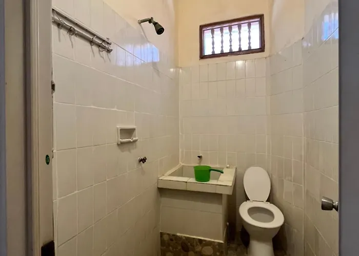 Puri Agung Darmadi Bukit Tunggal 24 Hotel Denpasar